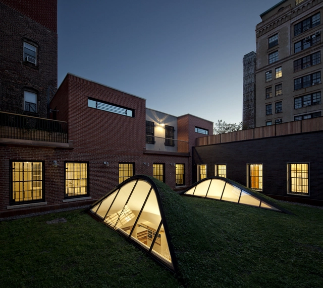 Artist Residence & Studio / Caliper Studio - Residential Architecture, Courtyard, Facade