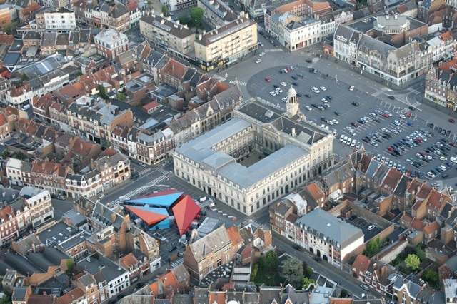 Centre Pompidou Mobile: El museo se vuelve nómade para recorrer Francia a través de una estructura flexible y prefabricada - Arquitectura Cultural