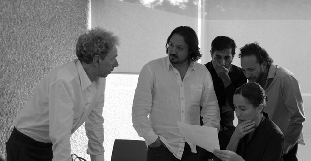 Resultados del Concurso No.15 Re-Habitar el espacio en el s.XXI / La vivienda social desde el paradigma moderno - Imagen Principal