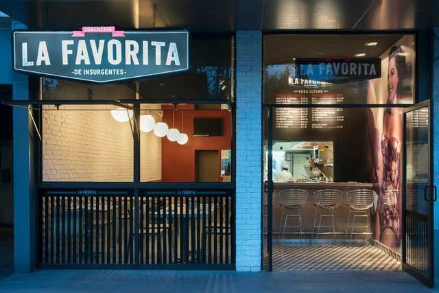 La Favorita / ARCO Arquitectura Contemporánea - Diseño De Interiores, Puerta, Fachada