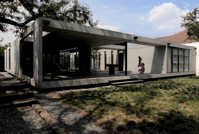 Casa 2G / S-AR stación-ARquitectura  - Casas, Fachada, Puerta
