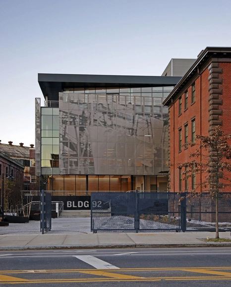 布鲁克林海军船厂 / workshop apd + Beyer Blinder Belle - 文化中心