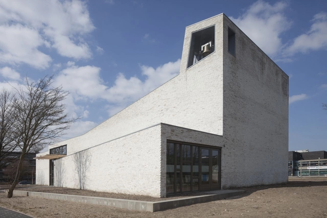 摩拉维亚教堂/ 70F Architecture建筑事务所 - 教堂