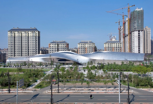 China Wood Sculpture Museum / MAD Architects - Museos Y Espacios De Exhibición