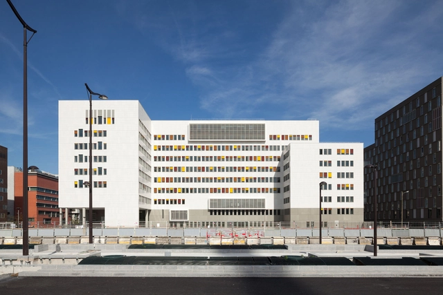 Université Paris Diderot / Lacoudre Architectures - Universidade
