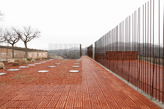Espacio Transmisor Del Túmulo | Dolmen Megalítico De Seró / Estudi D’arquitectura Toni Gironès - Arquitectura Cultural