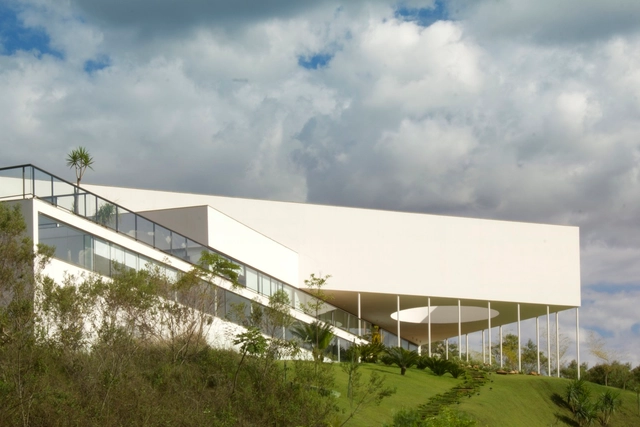 Casa Galería  / MACh Arquitetos - Casas