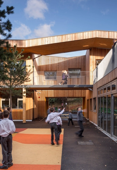 Hilden Grange / Hawkins\Brown - Escuelas