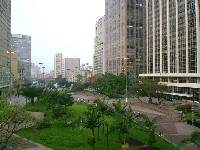 Curso a distância de autoinstrução - Reabilitação Urbana com foco em Áreas Centrais - Urbanismo