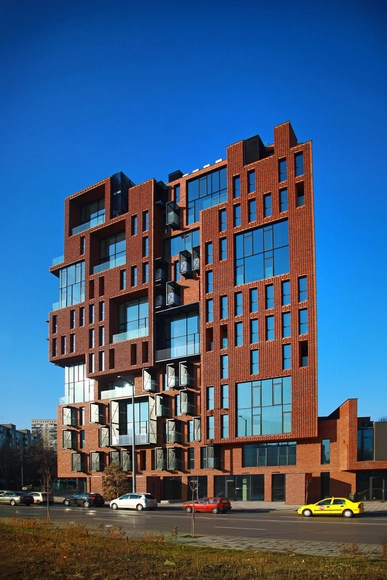Edificio de apartamentos Red Apple  / Aedes Studio - Apartamentos