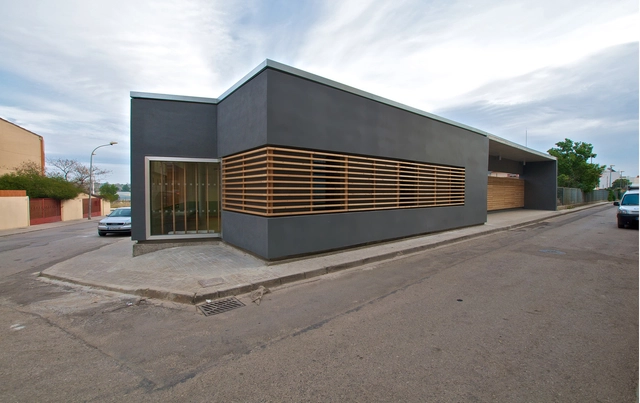 Escuela infantil en Cheste / García Floquet Arquitectos - Escuelas