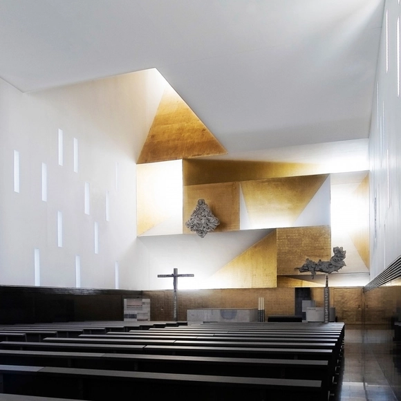 Archivo: La Luz en la Arquitectura Religiosa - Imagen Principal