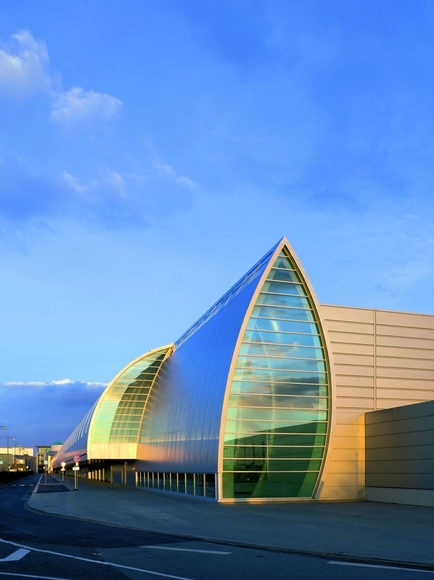 Terminal de Conexão / Danielsen Architecture - Aeroporto