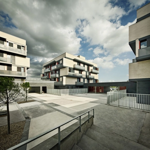 Sentmenat / MIRAG - Vivienda Social