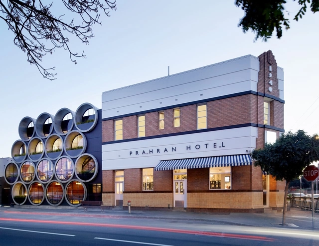 Hotel Prahran / Techne Architecture + Interior Design - Pub