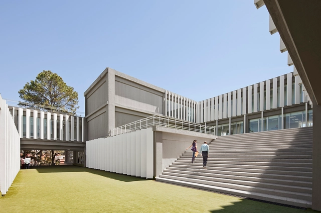 USET-OPD Tlaxcala  / JSª - Edifícios Institucionais