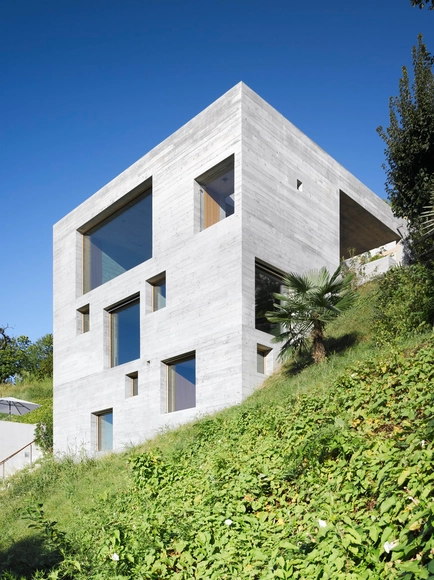  Casa de Concreto  / Wespi de Meuron - Casas