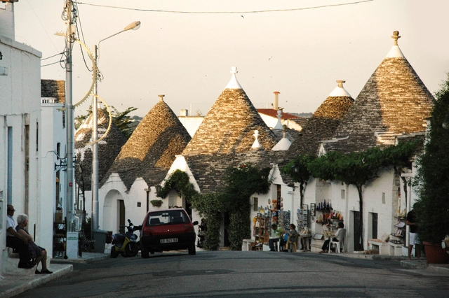 Arquitectura Popular: Los Trulli Pugliese - Imagen Principal