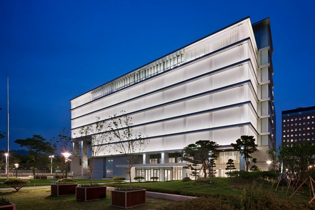 韩国现代历史博物馆 / JUNGLIM建筑事务所 - 博物馆