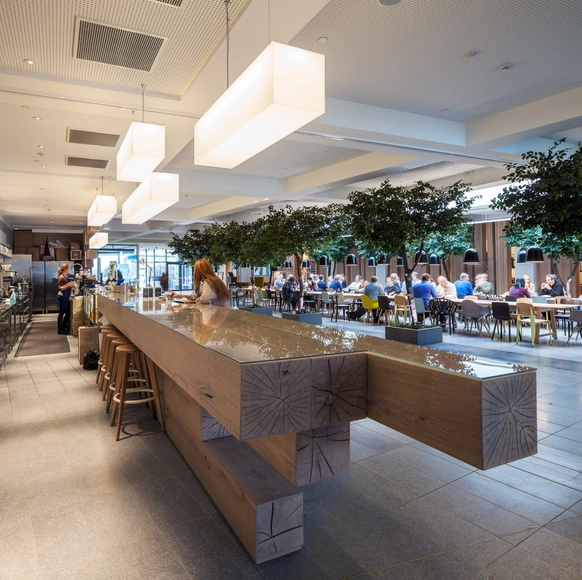 Quality Hotel Expo / Haptic Architects - Hoteles