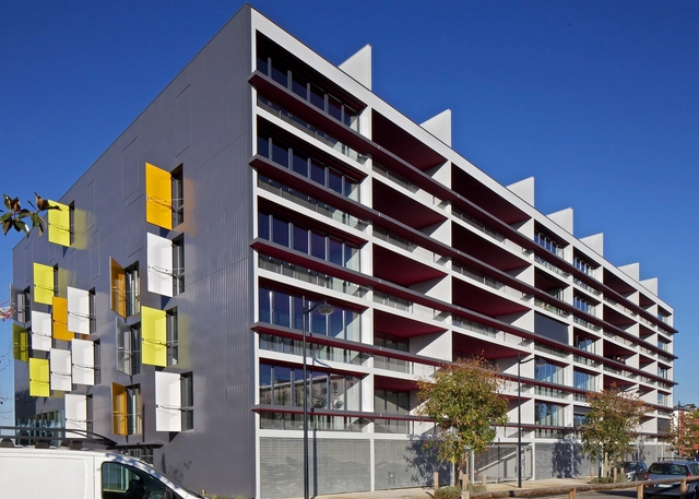 Cenon / Habiter Autrement + Ateliers Jean Nouvel - Apartments, Facade