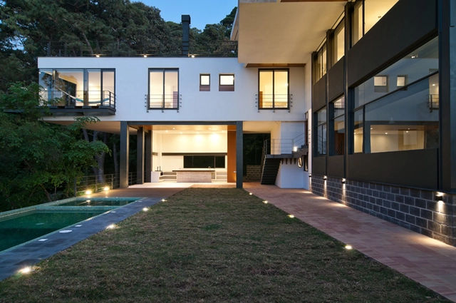 Casa e Bangalôs “La Lagartija” / Alexandro Velázquez Moreno - Casas