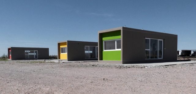 Vivienda de Emergencia para Madres Solteras / 4L ARQ - Vivienda Social, Fachada