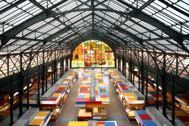 Proyecto de Remodelación del Mercado Municipal de Atarazanas / Aranguren & Gallegos Arquitectos  - Mercado, Arco, Fijación Vigas, Sillas, Mesas