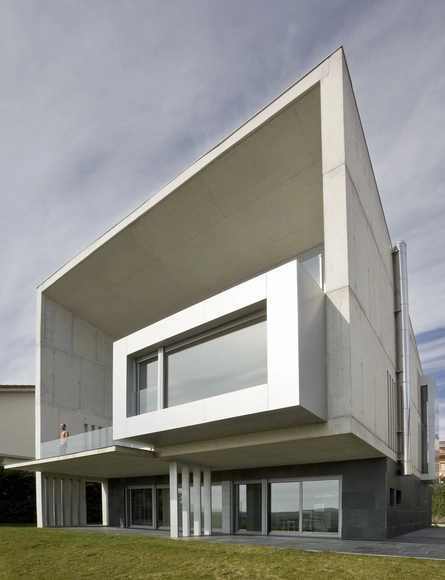 Casa Lorenzo / Juan M. Otxotorena - Casas