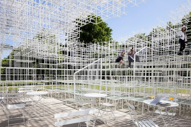 How Engineering the Serpentine Almost Brought AECOM's Computers to a Halt - Featured Image
