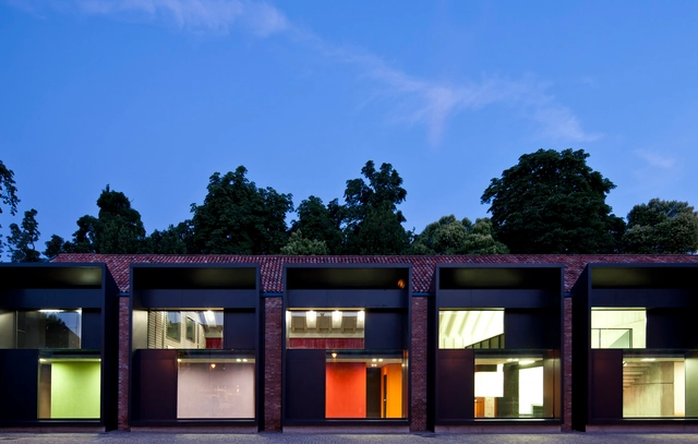 La Casa Della Musica / Geza Gri e Zucchi Architetti Associati - Espacio De Conciertos