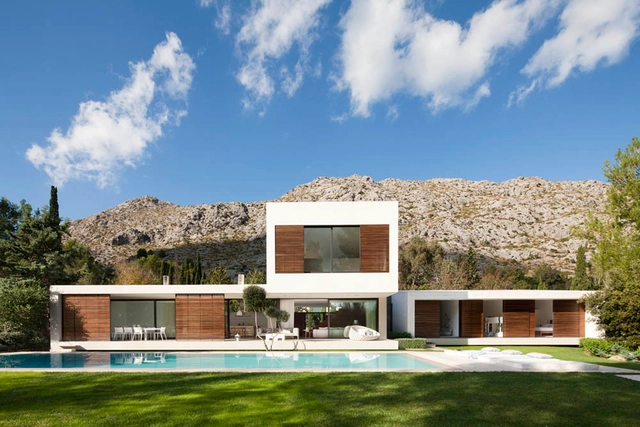 Casa Bauzà / Miquel Àngel Lacomba - Casas