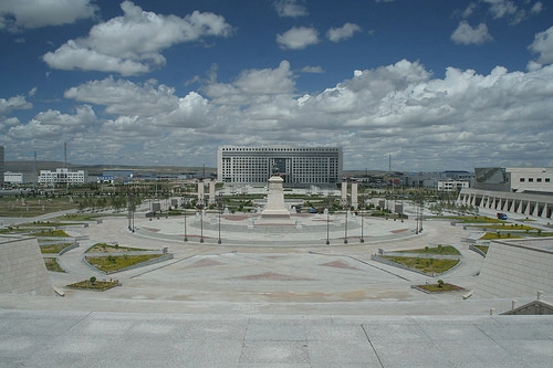 China Bans Construction of Government Buildings Until 2019 - Featured Image