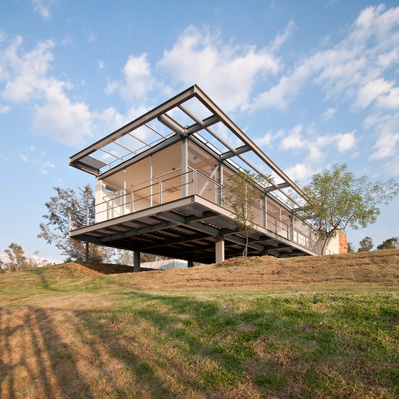 Módulo de Información (Info-Box) / JAR jaspeado arquitectos - Obras De Pequeña Escala, Fachada
