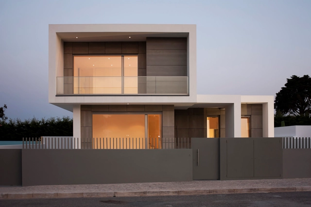 Paulo Rolo House / Inspazo Arquitectura - Houses, Facade, Door