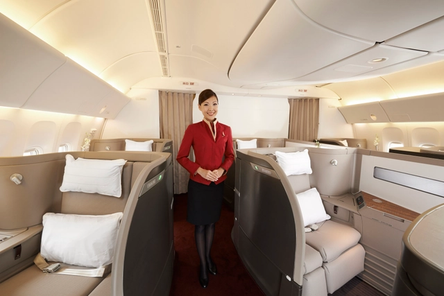Foster + Partners Designs First Class Cabin - Featured Image