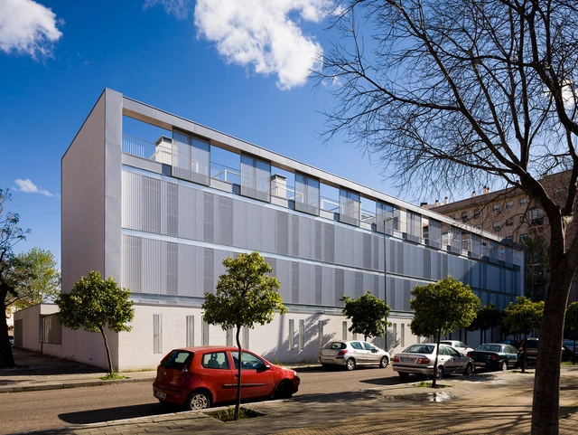 Residencia Universitaria en Sevilla / Donaire Arquitectos + SSW Arquitectos - Vivienda Colectiva