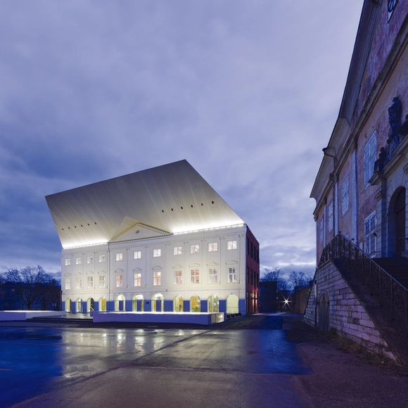 Escuela Narva  / Kavakava Architects - Universidad