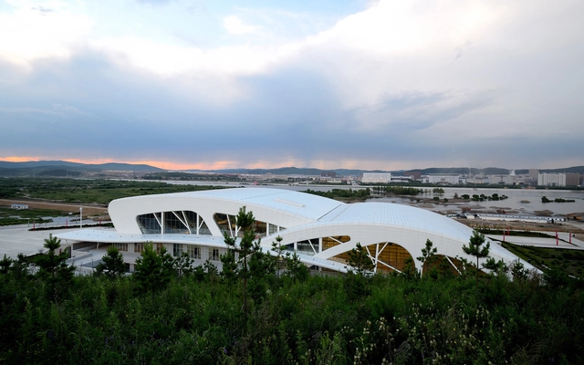 Centro de Cultura e Esporte Daxinganling / Had Architects - Centro Cultural