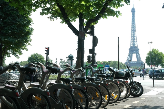 Vélib’: O melhor serviço de aluguel de bicicletas do mundo completa seis anos em Paris - Imagem de Destaque