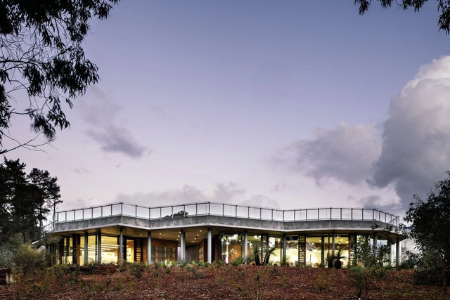 Kings Park / Donaldson + Warn - Other Facilities, Garden, Facade, Arch