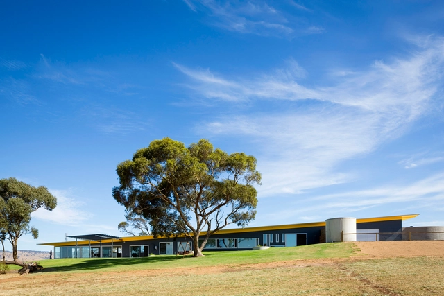 Barossa House / Max Pritchard Architect - Houses, Garden, Facade