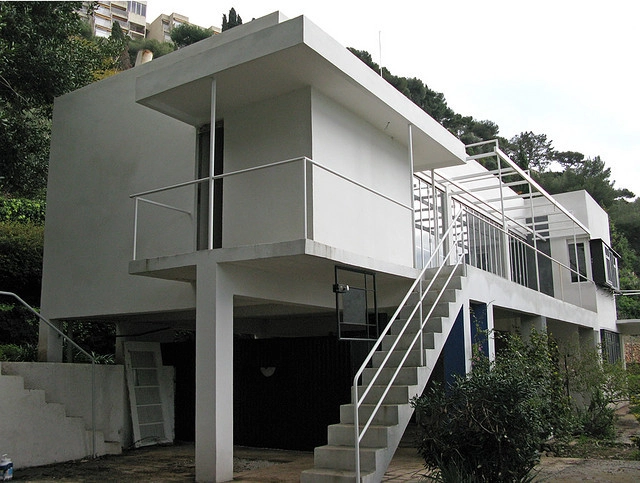 The Controversy Regarding The Restoration of Eileen Gray's E-1027 - Featured Image