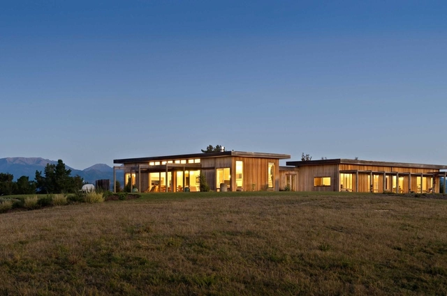 Evill House / Studio Pacific Architecture - Casas