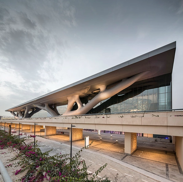 Centro nacional de Convenciones Qatar / Arata Isozaki - Centro De Exhibición