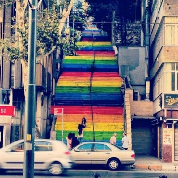 Turks Paint Public Walkways in Protest - Urbanism