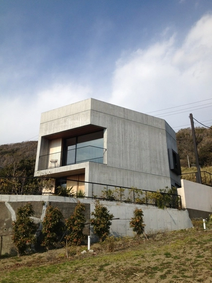 Vivienda en Akiya / Nobuo Araki - Casas