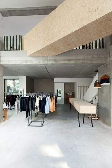 Siblings Factory / JDS Architects - Tienda