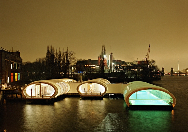 Badeschiff / Wilk-Salinas Architekten - Other Structures, Arch, Cityscape