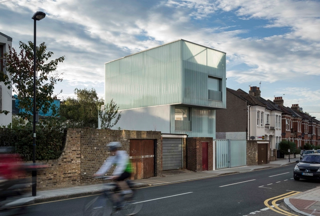 Slip House Wins the 2013 RIBA Manser Medal - Residential Architecture